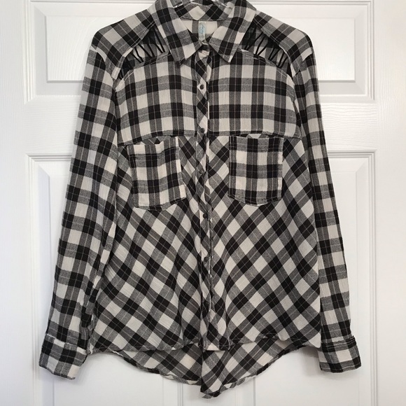 Free People Tops - 🦩 Free People | Plaid Lace Up Button Down